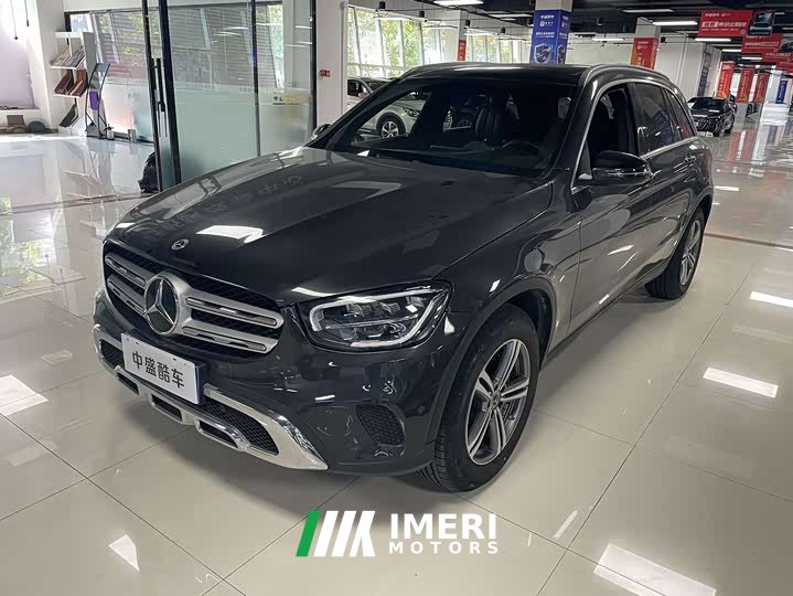 Mercedes-Benz GLC 260 L 4MATIC Version