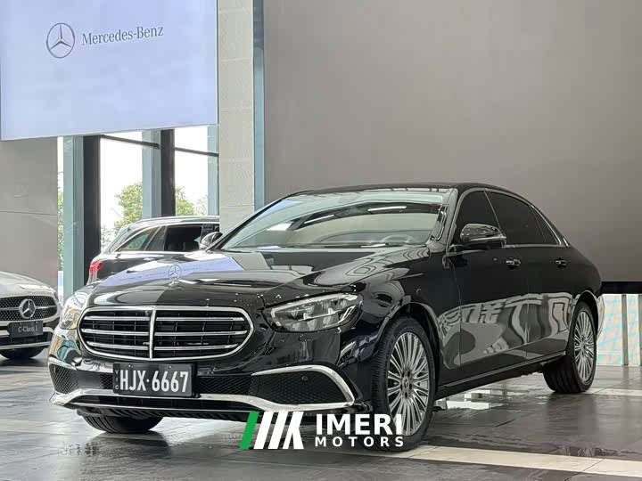 Mercedes-Benz E 300 L Luxury Version