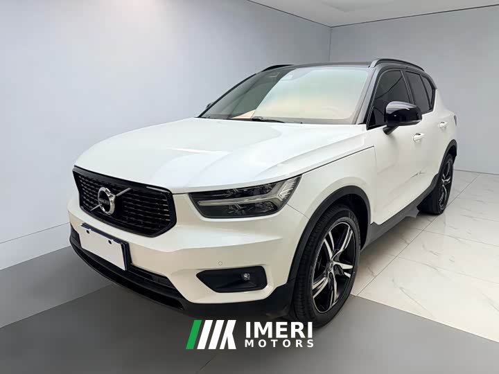 Volvo XC40 T4 four-wheel drive Zhiyuan Sports Edition