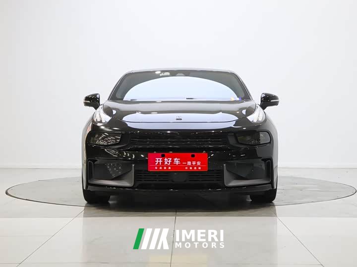 Lynk & Co 03 2.0TD DCT Pro