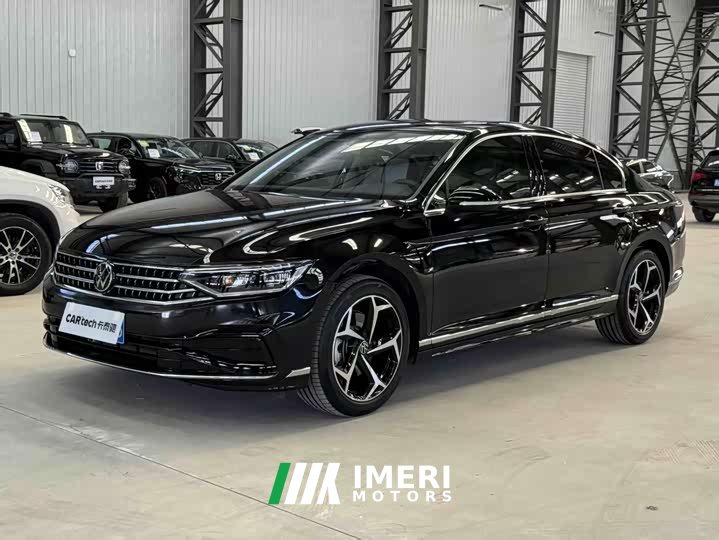 Volkswagen Magotan Year Facelift Enjoy Edition 330TSI DSG Luxury