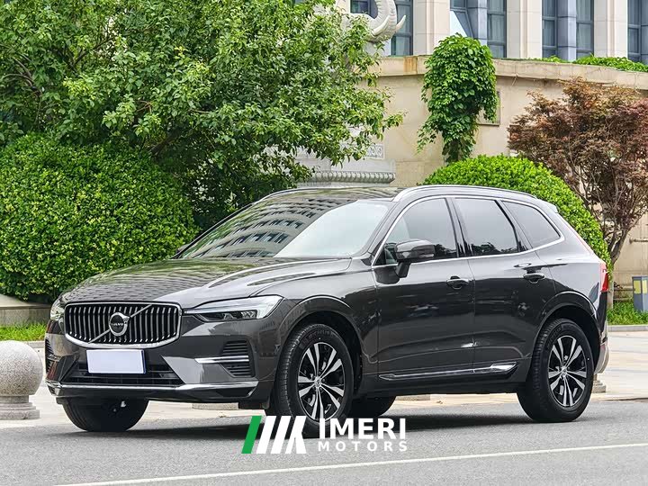 Volvo XC60 B5 AWD Luxury Edition