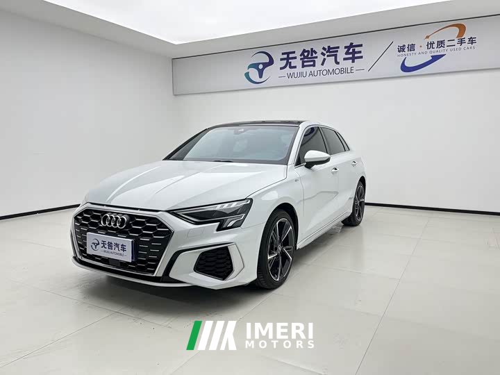 Audi A3 Sportback 35 TFSI stylish and sporty