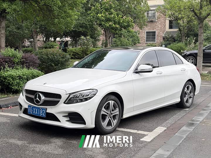 Mercedes-Benz C-Class C 260 L Sports Edition