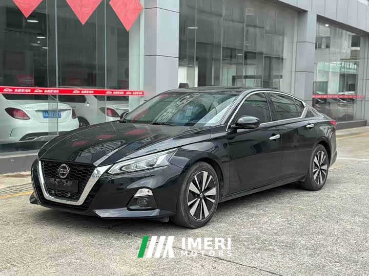 Nissan Altima 2.0T XL Intelligent Edition