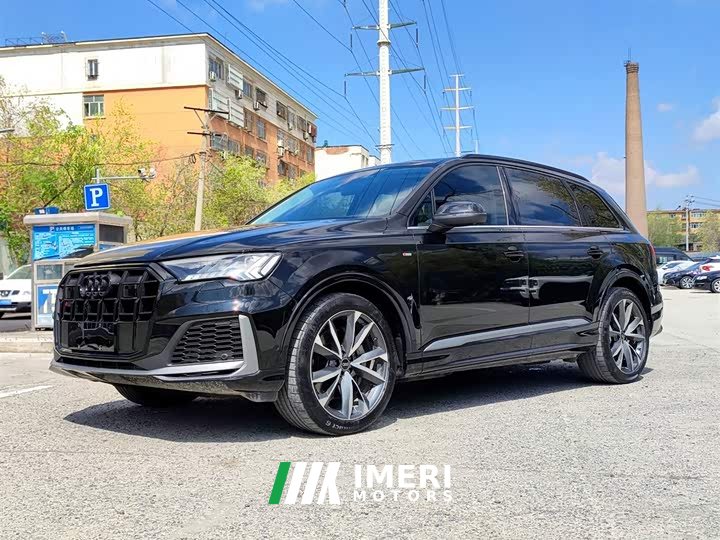 Audi Q7 2023 55 TFSI quattro S line Sport