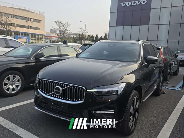 Volvo XC60 plug-in hybrid 2025 plug-in hybrid long-range four-wheel drive Zhiya luxury version