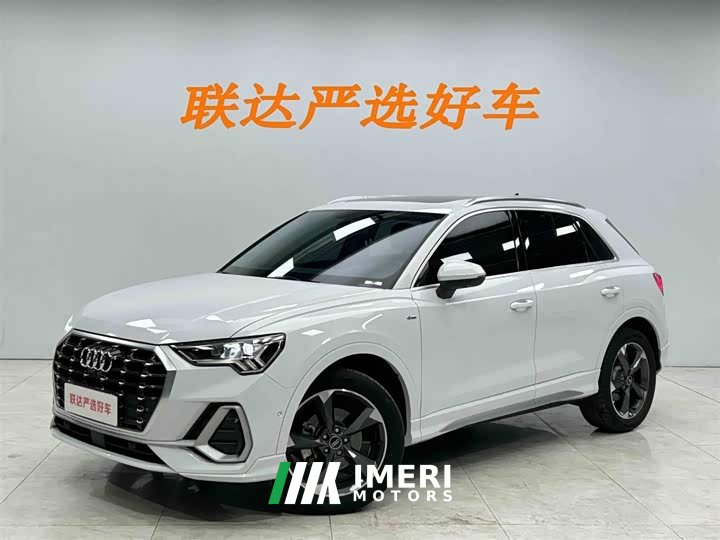 Audi Q3 35 TFSI Fashionable and Dynamic