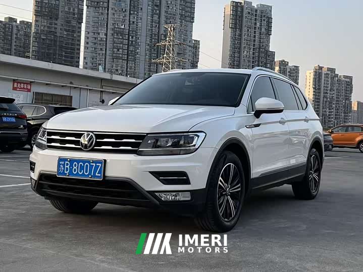 Volkswagen Tiguan L 330TSI automatic two-wheel drive smart version