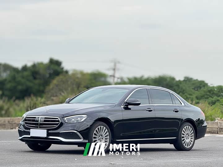 Mercedes-Benz E-Class Facelift II E 300 L Luxury