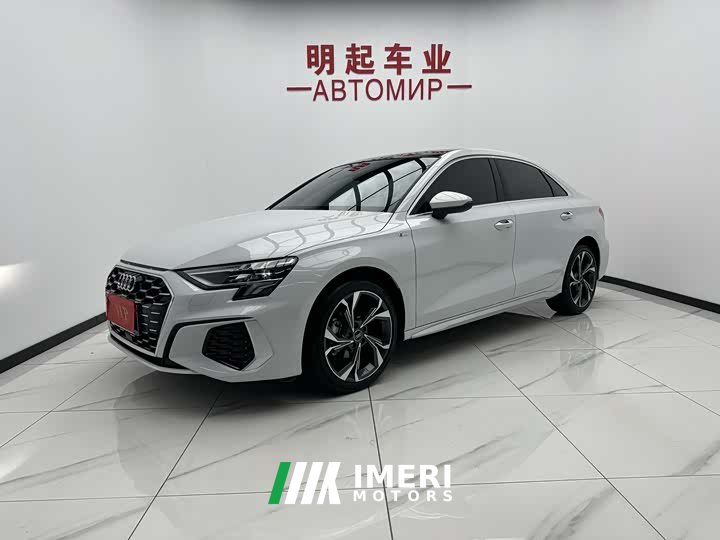 Audi A3 Facelift A3L Limousine 35 TFSI Luxury Sport