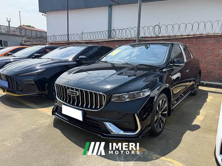 Lynk & Co Preface Oriental Glory 1.5TD Kunlun Edition