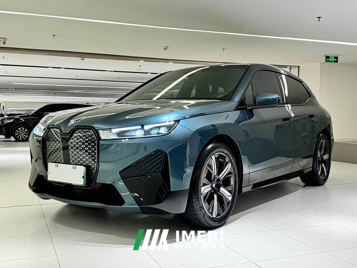 BMW iX 2023 facelift xDrive40