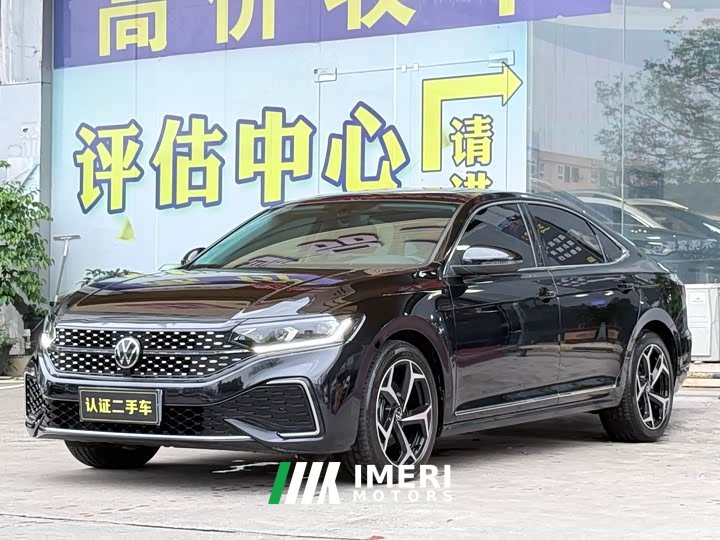 Volkswagen Passat 2025 Outstanding 380TSI Starry Sky Dragon Edition