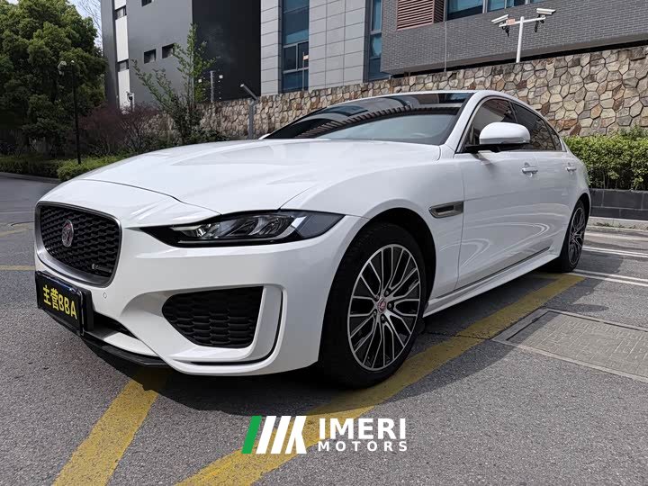Jaguar XEL 2.0T 200PS R-DYNAMIC Youth Sports Edition