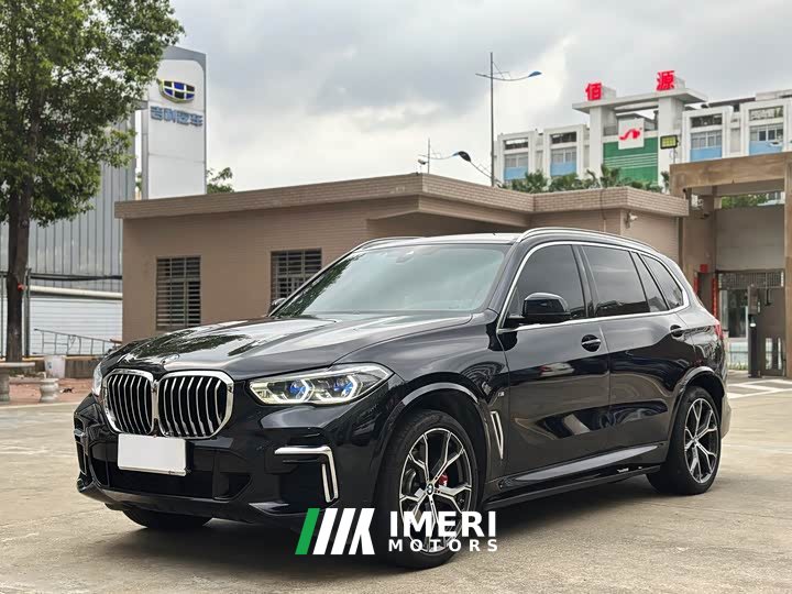 BMW X5 2022 facelift xDrive 40Li M sports package