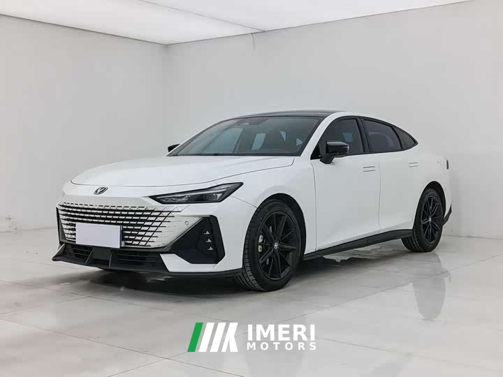 Changan UNI-V 1.5T premium