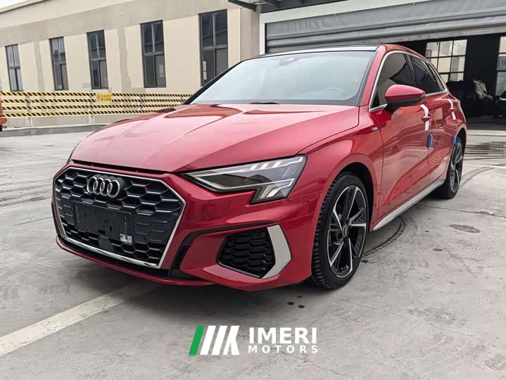 Audi A3 Sportback 35 TFSI stylish and sporty