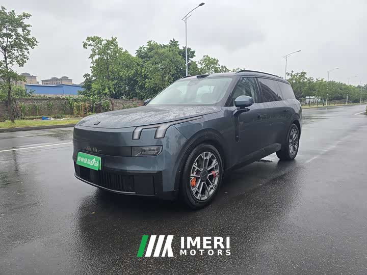 Lynk & Co 900 2.0T Ultra 6-seater