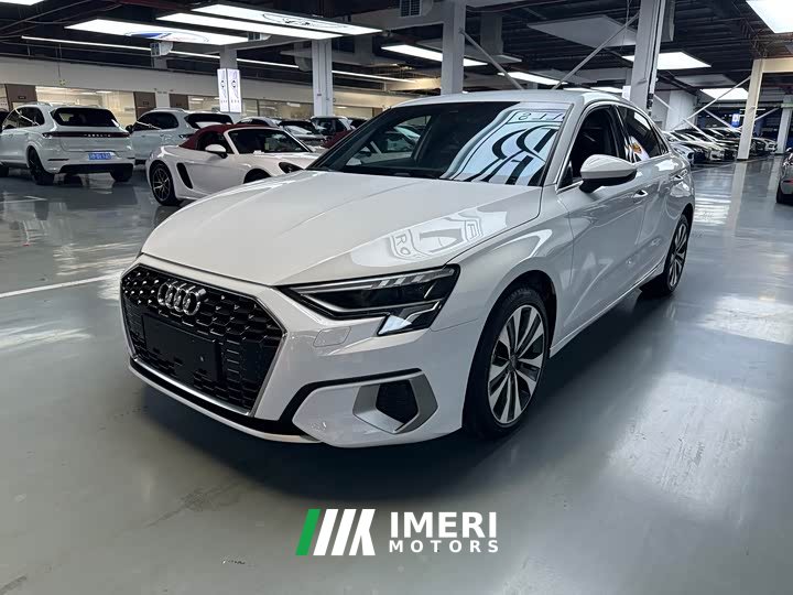 Audi A3 A3L Limousine 35 TFSI Enterprising and Elegant