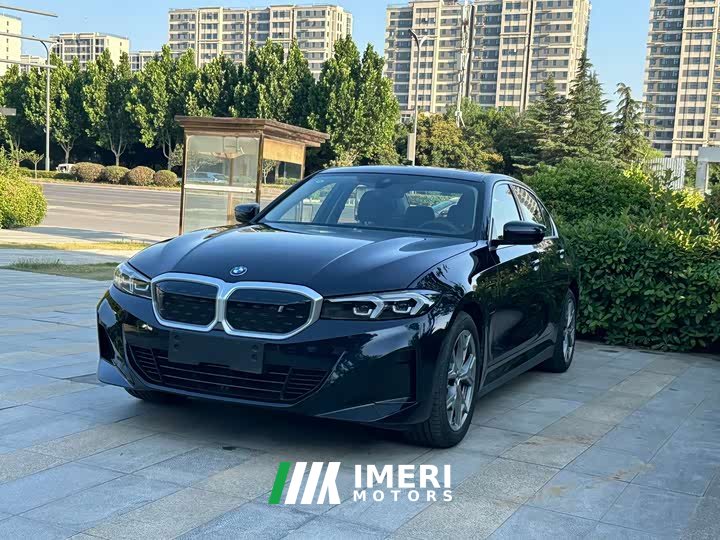 BMW i3 2024 eDrive 35 L