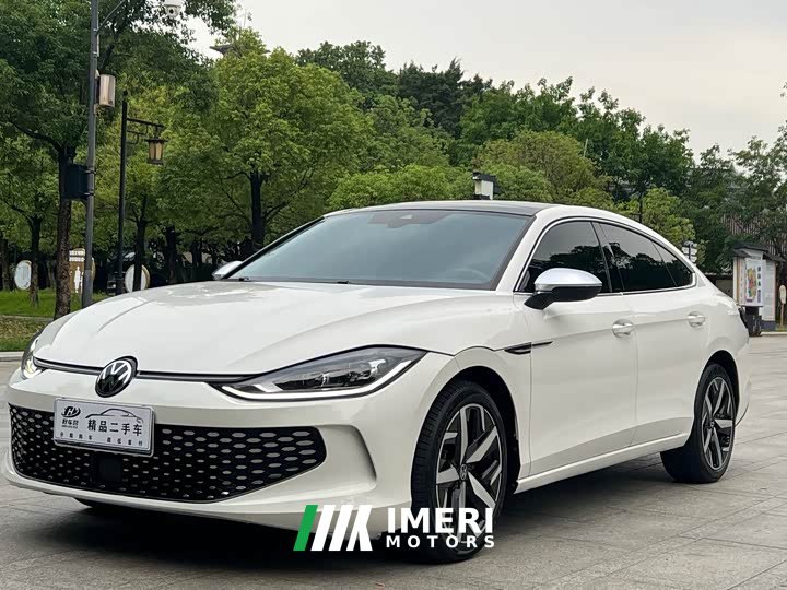 Volkswagen Lamando L 280TSI DSG Cool-La Edition