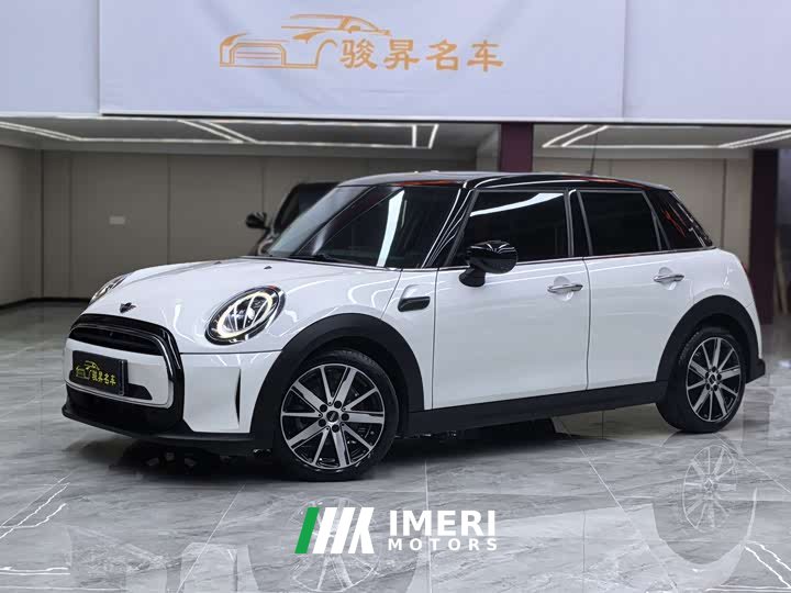 MINI facelift 1.5T COOPER Artist five-door version