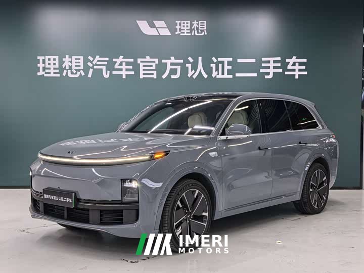 Li Auto Ideal L8 Ultra smart refresh version