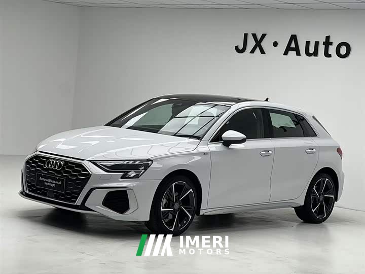 Audi A3 2021 Sportback 35 TFSI stylish and sporty