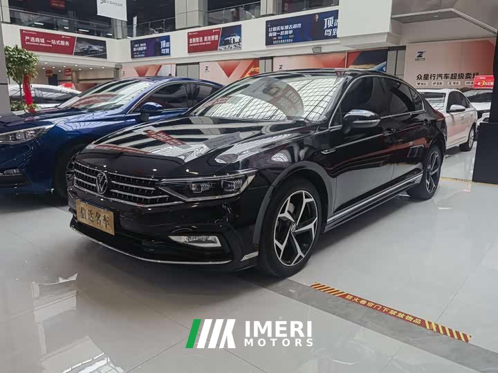 Volkswagen Magotan 2 Million Edition 330TSI DSG Luxury