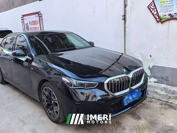 BMW 5 Series 530Li M Sport Luxury Package