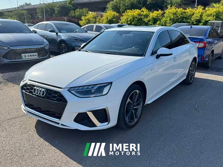 Audi A4L 40 TFSI Fashionable and Dynamic