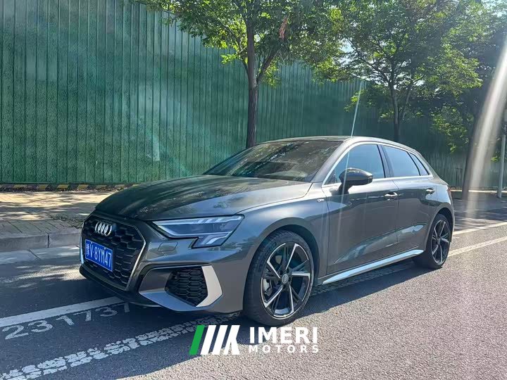 Audi A3 Sportback 35 TFSI stylish and sporty