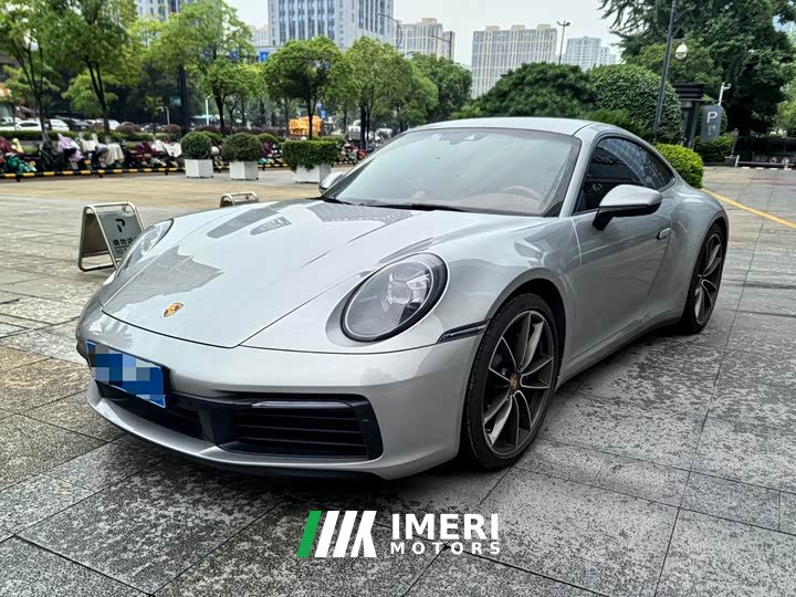 Porsche 911 Carrera 3.0T