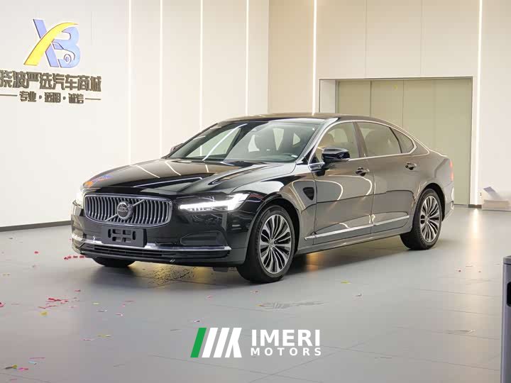 Volvo S90 2025 B5 Zhiyi Luxury Edition