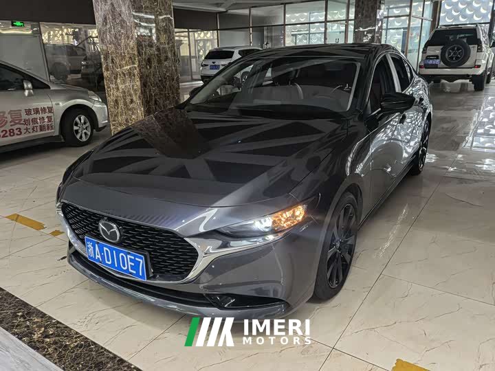 Audi Mazda3 Angkesela 2.0L Automatic Quality Obsidian Edition