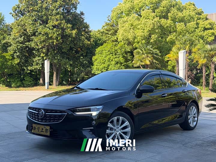 Buick Regal 652T Premium