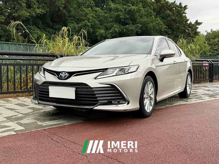Toyota Camry Hybrid 2.5HGVP Leading Edition