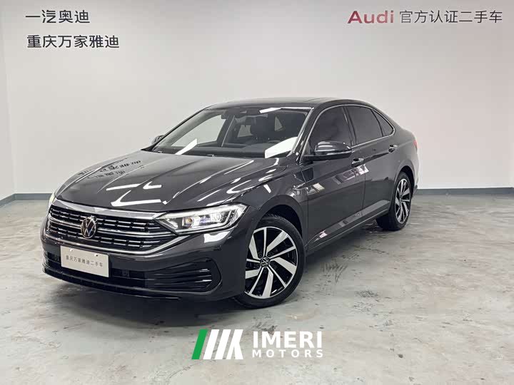 Volkswagen Sagitar 300TSI DSG Super Edition