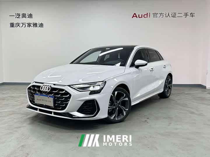 Audi A3 Sportback 35TFSI Flying Spur Exclusive