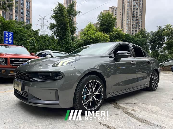 Lynk & Co 03 1.5TD DCT Pro