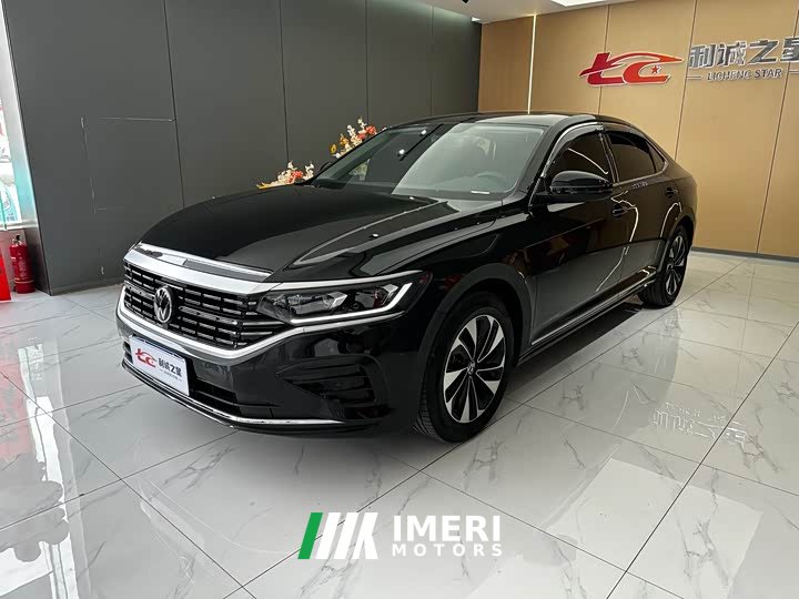 Volkswagen Passat 330TSI Elite Edition
