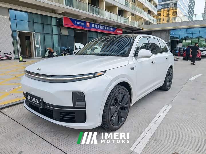 Li Auto Ideal L7 Pro