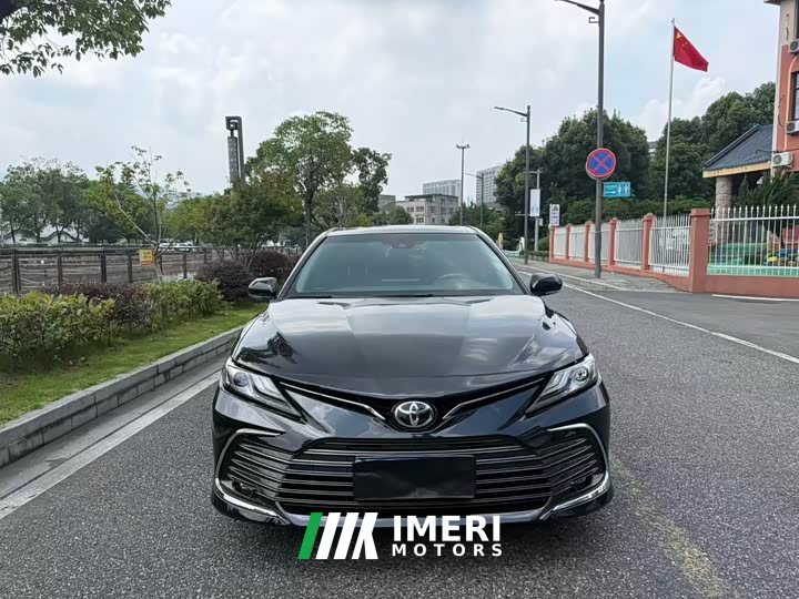 Toyota Camry 2021 2.0G Luxury Edition