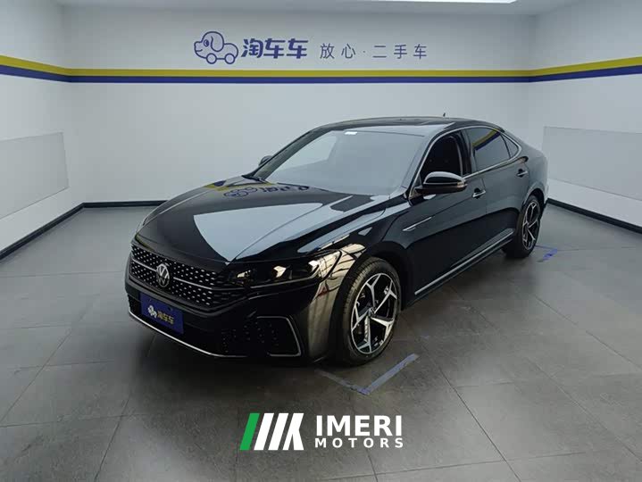 Volkswagen Passat Facelift 330TSI Starry Elite Edition