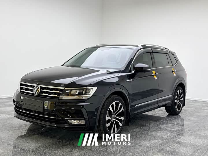 Volkswagen Tiguan L 330TSI Automatic FWD R-Line Premium Edition