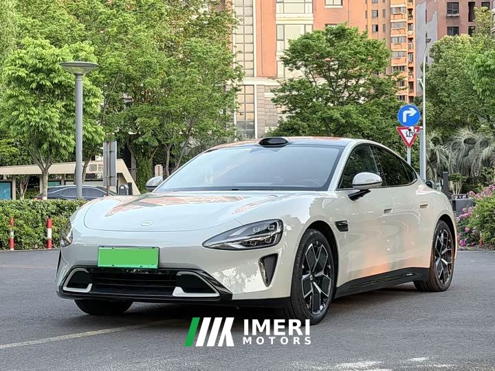 Xiaomi SU7 rear-wheel drive ultra-long battery life high-end smart driving Pro version