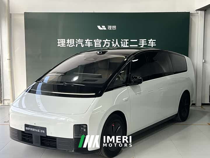 Li Auto Ideal MEGA Home Family Special Edition