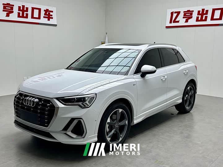 Audi Q3 35 TFSI Fashionable and Dynamic