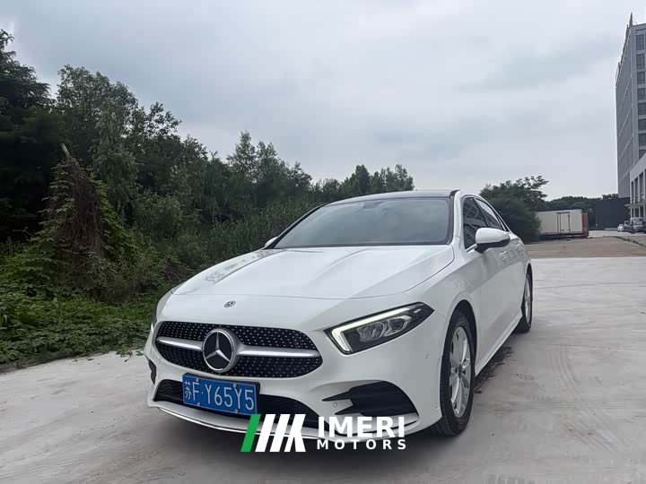 Mercedes-Benz A-Class A 200 L Sports Sedan Fashionable